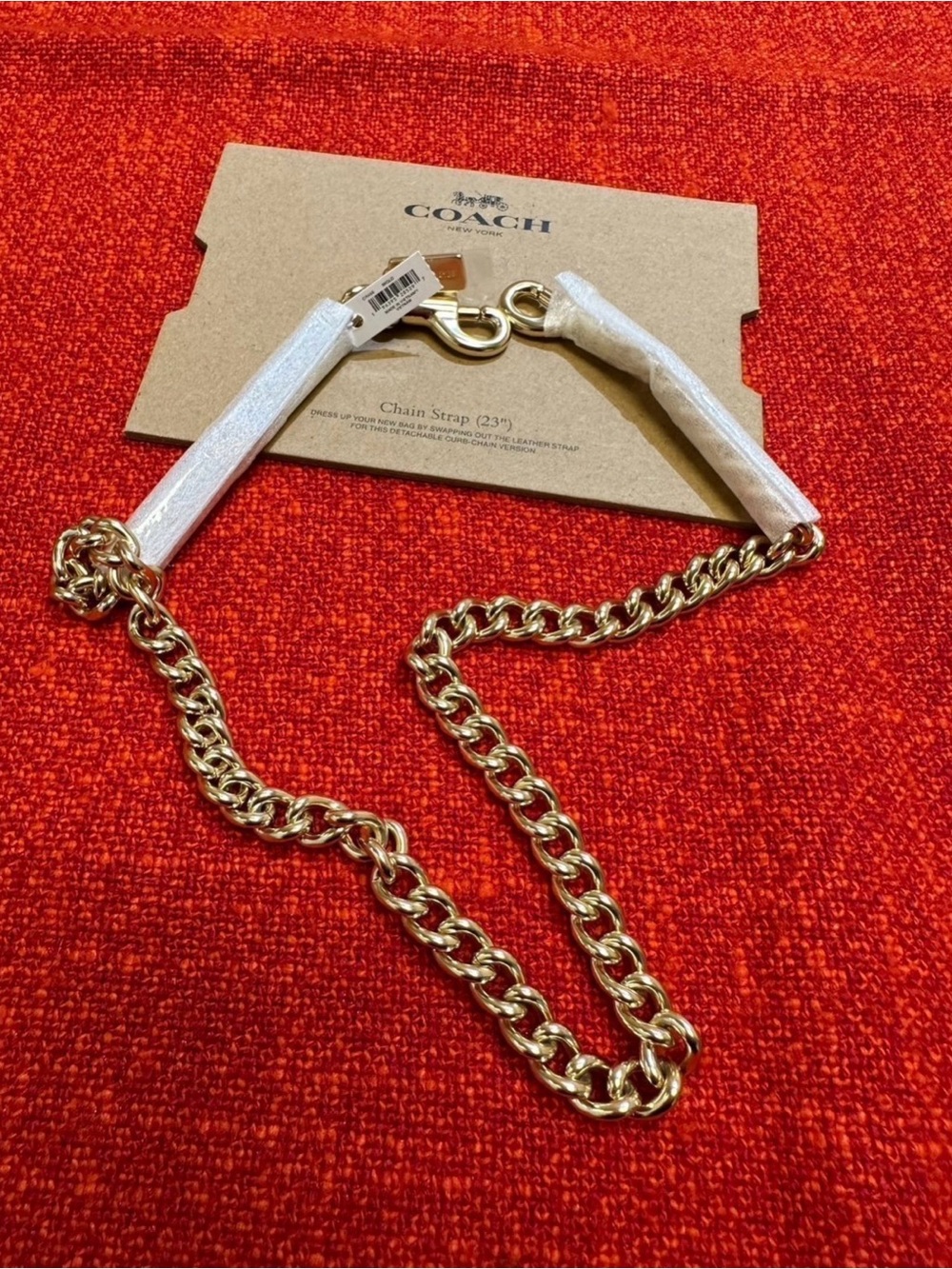 ❤️❤️❤️NEW coach Bag short chain strap ONLY❤️❤️❤️ - Picture 6 of 8